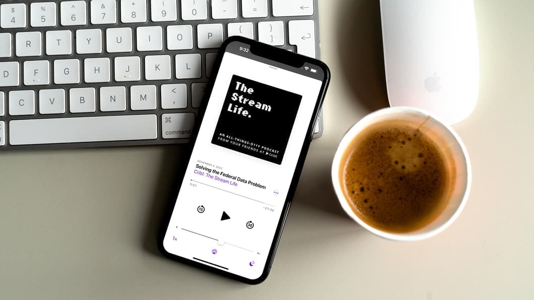 mockuuups-iphone-12-mockup-beside-a-cup-of-coffee
