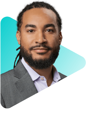 Zachary Johnson Headshot